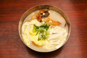 韓国料理、ブブコクッ