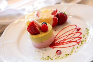 フレンチレストランのデザート