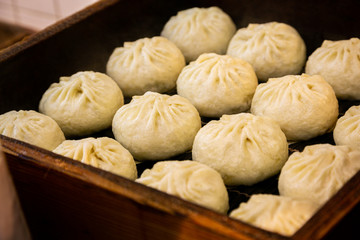 出来立てのおいしい中華まん