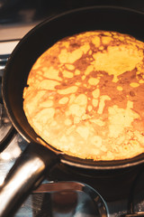 cooking the crep for home breakfast