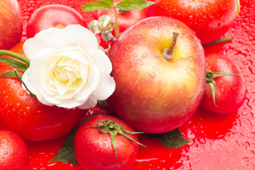 Red fruits, healthy fruits and with antioxidants