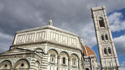 Fototapeta na wymiar Florence Cathedral - landmarks of Italy