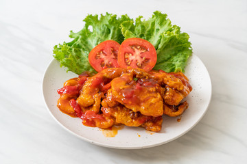 Fried fish topped with 3 flavors chili sauce