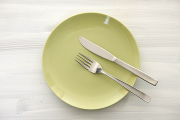 カトラリーによる食事終了の合図