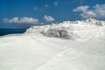  Milos,Greece, Cyclades Islands: the white rock of Sarakiniko cliff