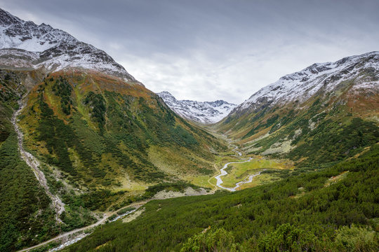 Cloudy day during late Summer, early Fall at the Fl&uuml;ela Pass (Switzerland). It is a high mountain pass in the Swiss Alps in Graub&uuml;nden and connects Davos and Susch in the lower Engadin valley.
