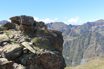 Cima rocosa en la zona de Andorra