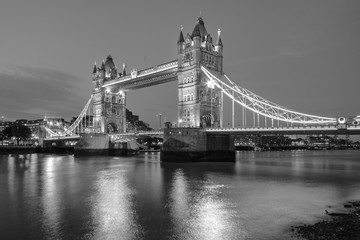 Fototapeta na wymiar The Tower Bridge stretching over River Thames in London, England.
