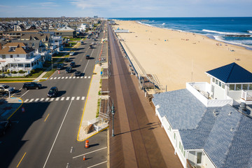 Fototapeta premium Aerial of Belmar Beach During Covid19 Pandemic