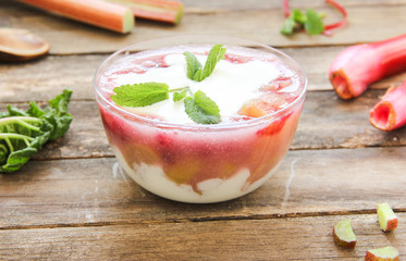 Rhabarber Kompott Rhabarberkompott Schichtdessert