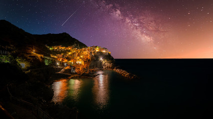 manarola stars, starry night, evening, Cinque Terre, liguria, italy