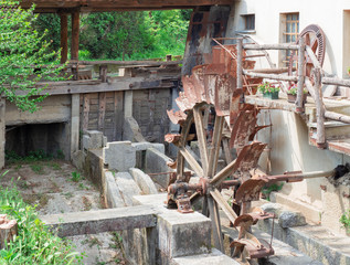 ancient water mill on the Olona river been abandoned