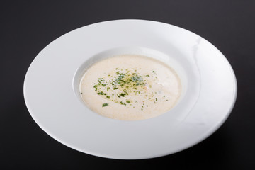 Light cream mushroom soup