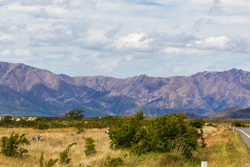 Fototapeta na wymiar A mountain range on the way to Mount Cook. South Island, New Zealand