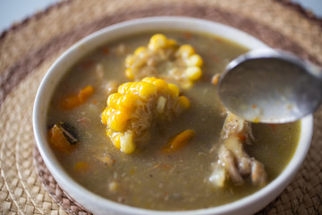 Sancochito colombiano