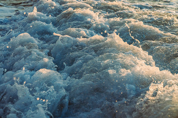Wasser Spritzwasser Meer Strand Sonnenuntergang