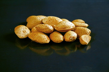 Raw Almonds 
