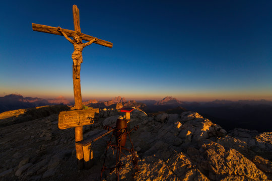 Croce - dolomiti - lagazuoi