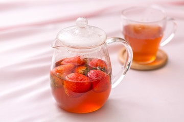 いちごのフルーツティー