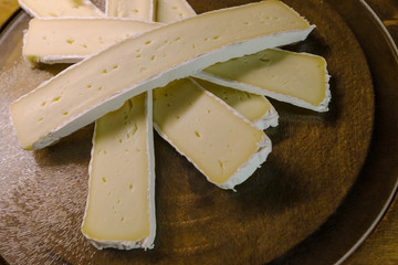 formaggio - brie - piatto