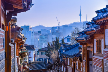 Fototapeta na wymiar Seoul Bukchon Hanok Village