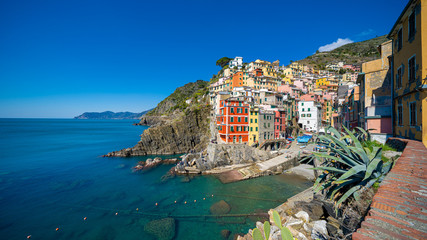 Fototapeta na wymiar View of Riomaggiore, Liguria, Cinque Terre, Italy