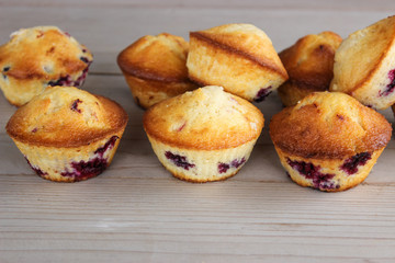 Muffins with black currants