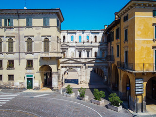 Fototapeta na wymiar Porta Borsari is an ancient Roman gate in Verona, northern Italy, Verona City, aereal