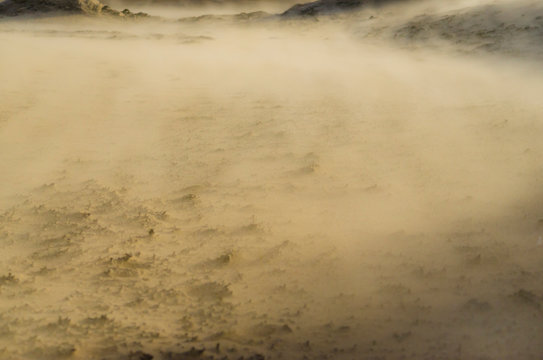 Netherlands, Goeree-Overflakkee, sandstorm in dunes
