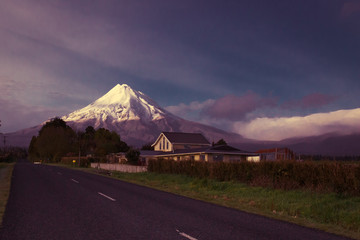 Fototapeta premium Mount Taranaki - New Plymouth