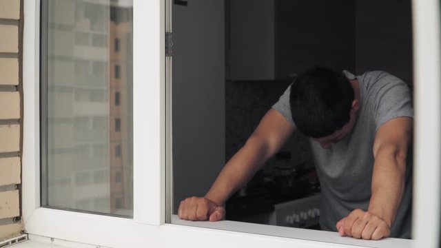 Angry guy shouted very loudly the whole street from my window at home. Problems and depression. Financial debts to banks and creditors