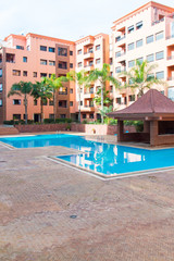 Multi-storey apartment with swimming pool