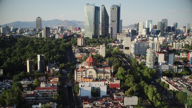 Ciudad de Mexico en tiempos de coronavirus drone view