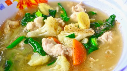 Thai foodRad na is very famous Thai street food  in Thailand