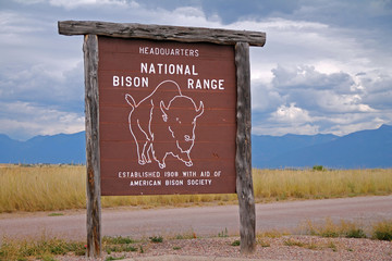 Welcome to the National Bison Range © willeye