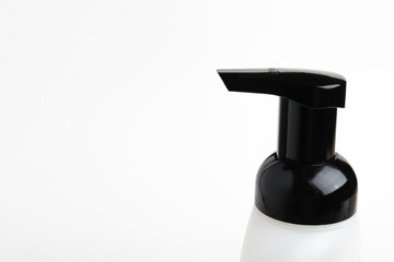 Top Cap Of Black & White Foam Hand Soap Pump Dispenser