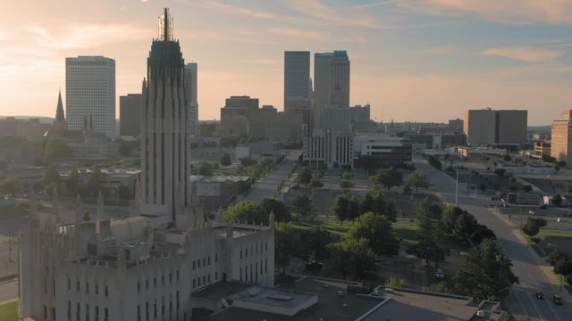 Tulsa, Oklahoma, USA. 1 May 2020.  Aerial of the Boston Avenue United Methodist Church & the Tulsa city skyline at sunset