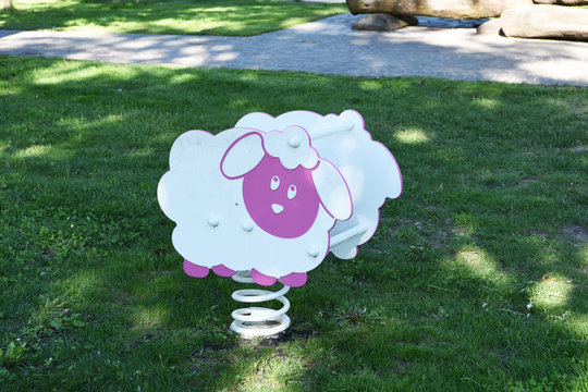 gioco per bambini parco giochi molla parco 