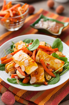 Spicy Glazed Tofu With Roasted Carrots