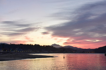 Fototapeta na wymiar sunset views over the calm bay
