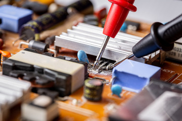 Repairing the TV power supply board with multimeter