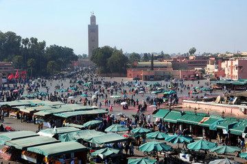 Obraz premium Jamaa el Fna may 2020 ( Jemaa el-Fnaa, Djema el-Fna or Djemaa el-Fnaa) is a square and market place in Marrakesh's medina quarter (old city). Marrakesh, Morocco, Africa. UNESCO Heritage of Humanity