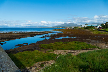Blick auf die Küste von Broadford, Isle of Skye