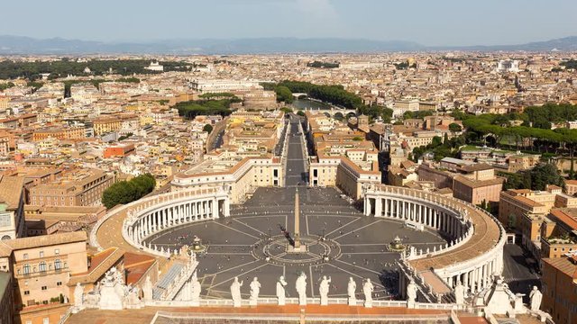 Time lapse of St. Peter's Square (Piazza San Pietro), Vatican City, in Rome