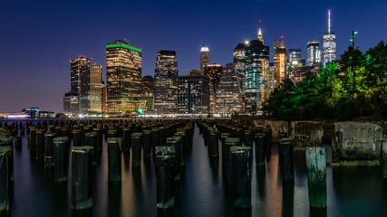 Fototapeta na wymiar Long exposure over lower Manhattan with a view over the skyline of New York City