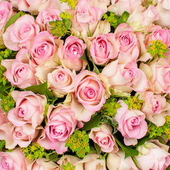 Bouquet of pink roses.
