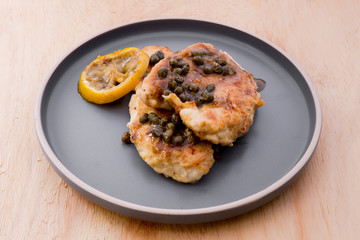 Italian food Lemon chicken Piccata