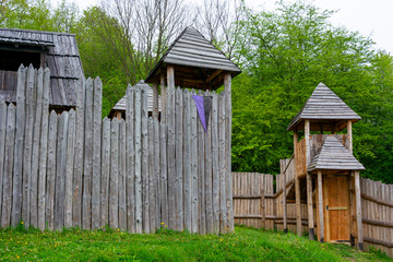 Średniowieczny fort © Heroc