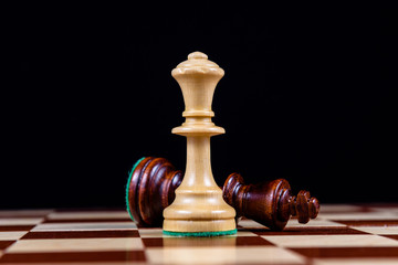 the white Queen defeated the black chess king