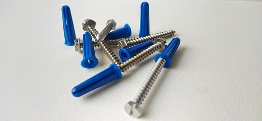 screwdriver and screws